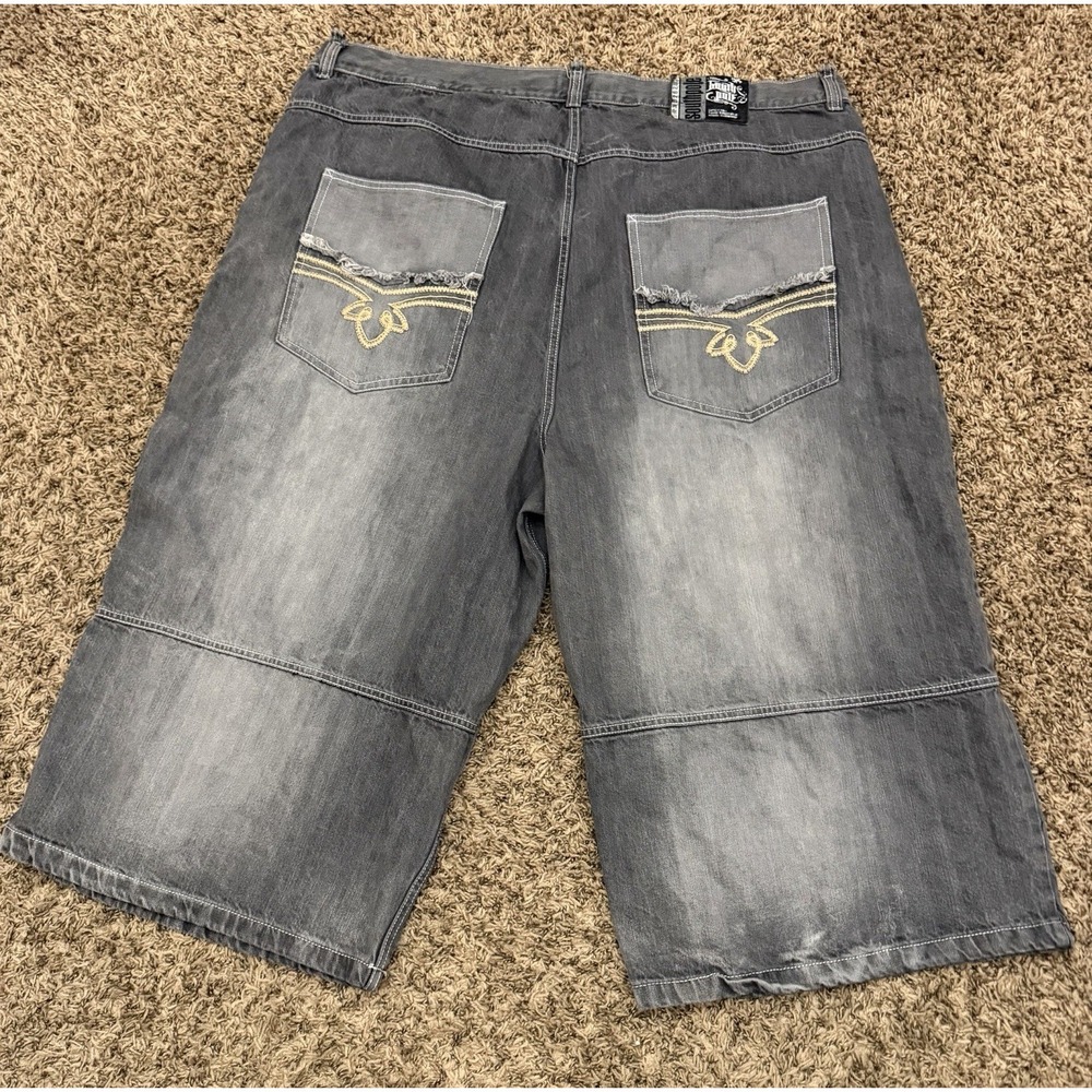 Vintage Y2K SOUTHPOLE Denim Gray Shorts Jorts Big Mens Size 52x19